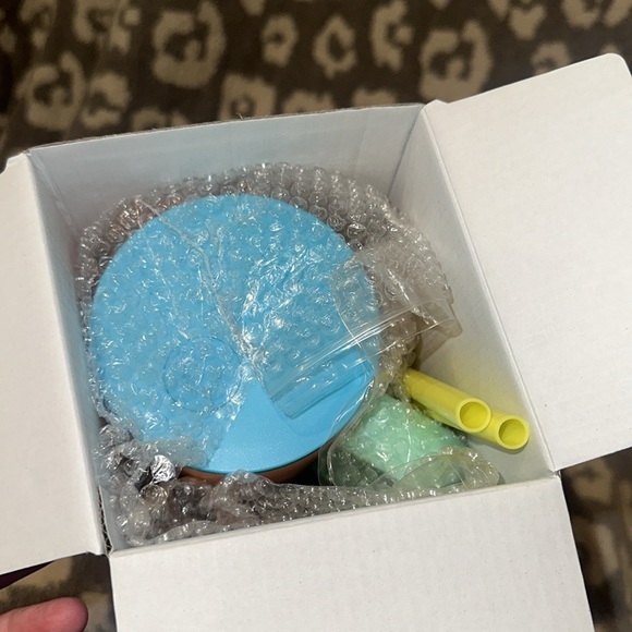 Simple Modern TREK 40oz Tumbler in Tiki Time 🫶🏻 New 🆕 & Never Used ❣️ - Picture 7 of 17